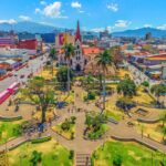 Descubre este proyecto de hospedaje surreal en Xilitla »