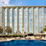 5 destinos donde solo se puede llegar en barco »