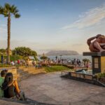 5 ciudades con ríos, canales y cafés imperdibles »